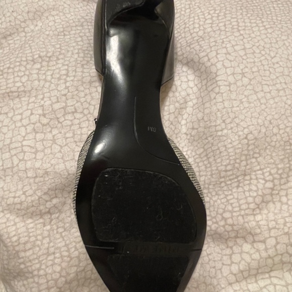 Nine West  heels - Picture 2 of 3